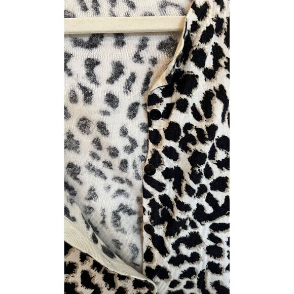Ann Taylor Women''s Small Animal Print Silk/Cotton Cardigan - Picture 7 of 7